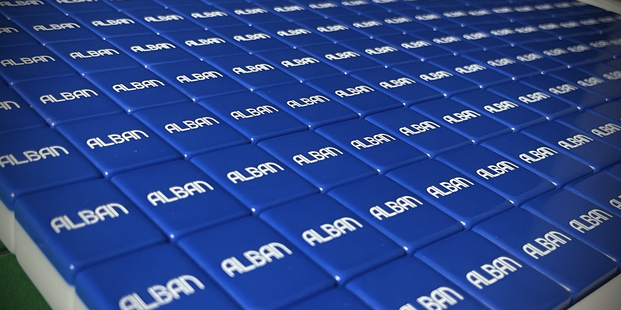 ALBANoirのオリジナルレーザーマーキングイメージ